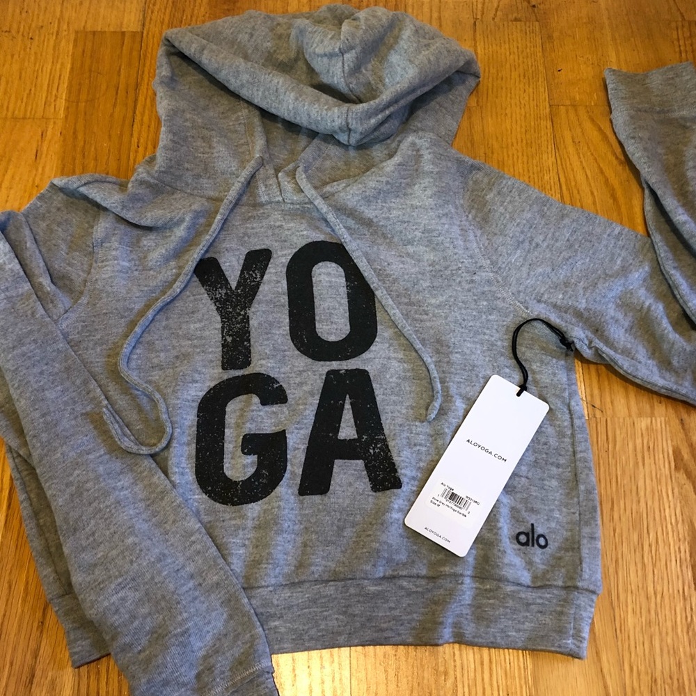 YOGA graphic hoodie ALO brand new, buttery soft